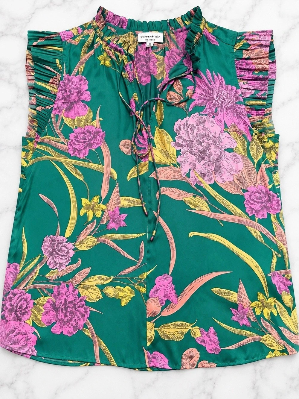 Current Air Floral Sleeveless Blouse in Green & Pink Size Medium